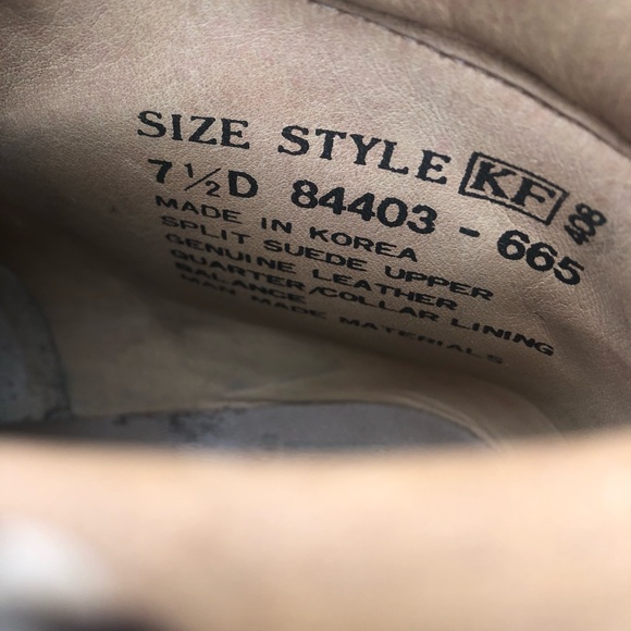 ✨ Vintage Hiking Boots ✨ - Picture 7 of 7